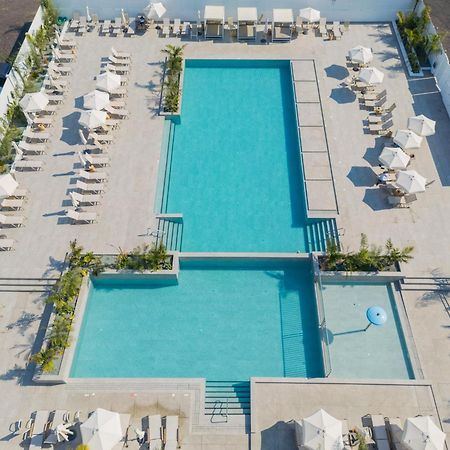 Abacus Suites Aya Napa Dış mekan fotoğraf