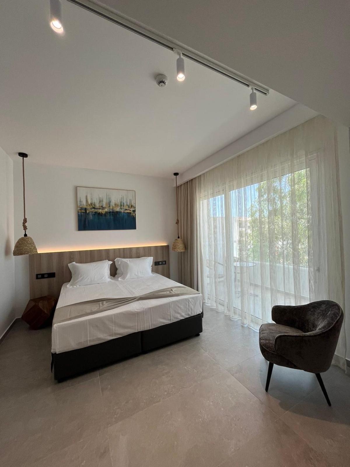 Abacus Suites Aya Napa Dış mekan fotoğraf